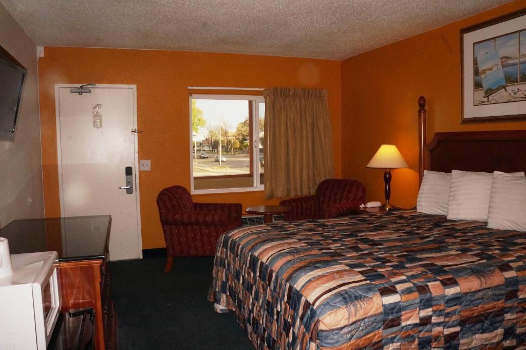 Classic Inn Red Bluff Exterior photo